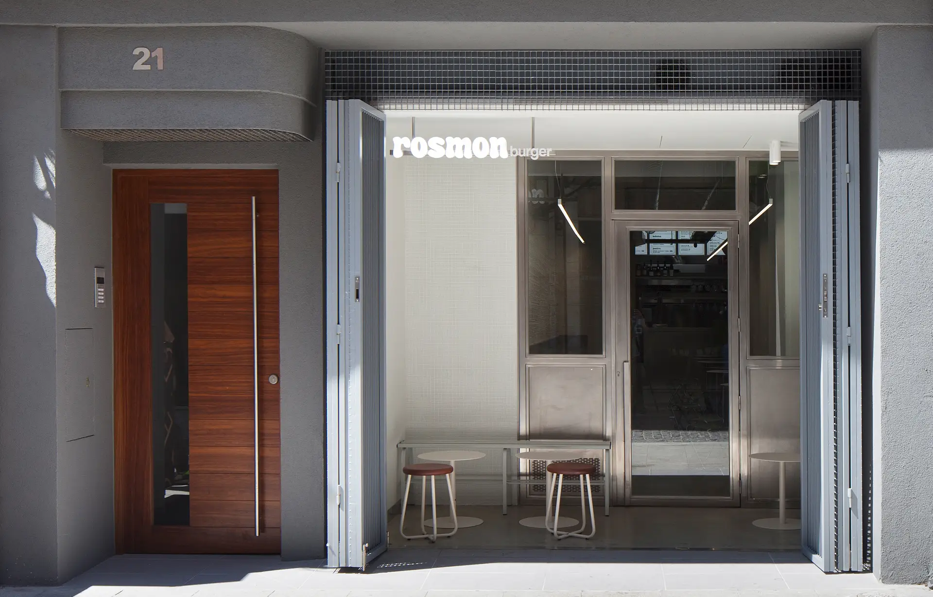 ROSMÓN by PÉTREO 01